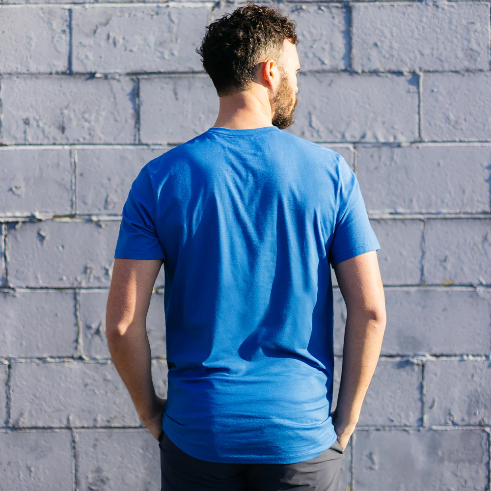 10200 The Aprés - Men's T-Shirt - Image 69